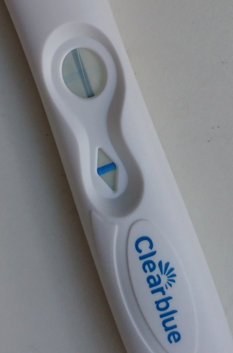 Причины слабой полоски на тесте на беременность